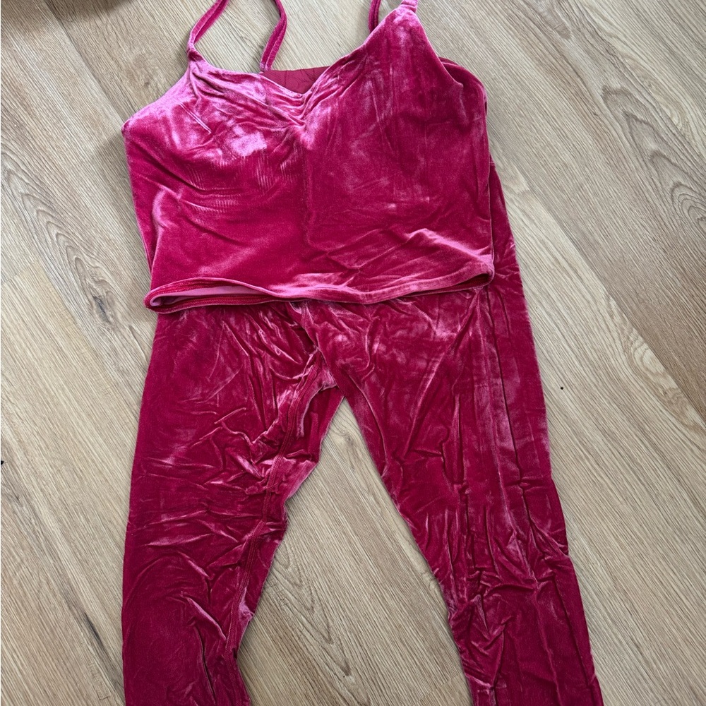 Velvet Sleepwear Set in Pink